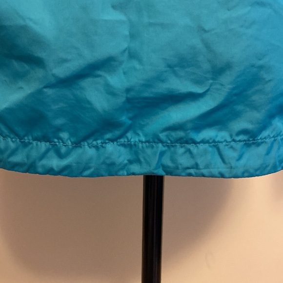 Nike Medium Light Blue Windbreaker w/ Double Zipper and Two Zip Pockets - Picture 9 of 13